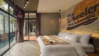 Wheeler Bed & Bike