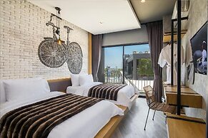 Wheeler Bed & Bike