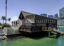 Bloomfields Canal View Stu Maryah