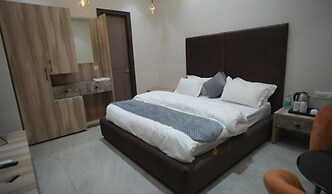 Hotel Cloud Castle Ludhiana