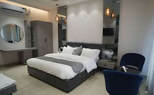 Hotel Cloud Castle Ludhiana
