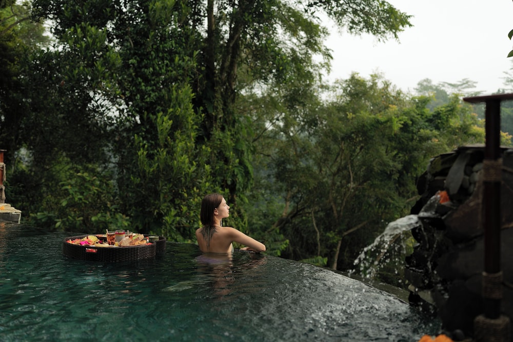 Marangga ubud valley view & private pool