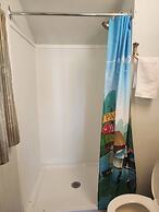 Waterfront Cabin on Lake Superior Sleeps 7 Plus ppl