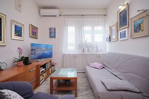 Old Town Art Apartment Split by Litto