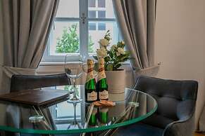 Parkview Boutique Apartments