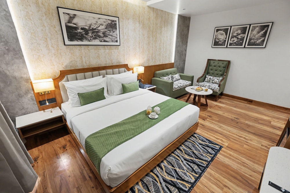 Four Leaf Hotel Dehradun