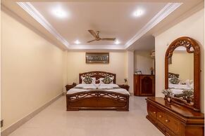 Mayur Hotel