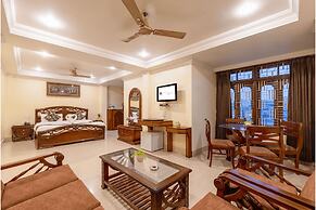 Mayur Hotel