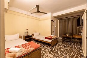 Mayur Hotel