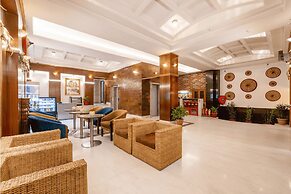 Mayur Hotel