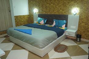 Hotel Konaaz Inn