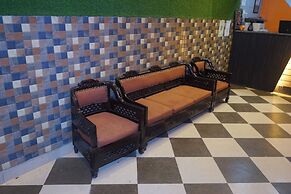 Hotel Konaaz Inn