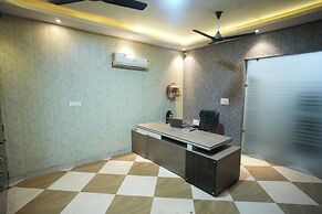Hotel Konaaz Inn