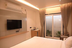 The Citrine Hotel