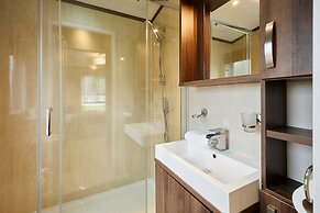Host Stay Sutton Lodge