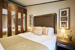 Host Stay Sutton Lodge