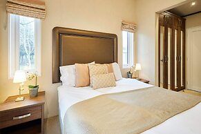 Host Stay Sutton Lodge