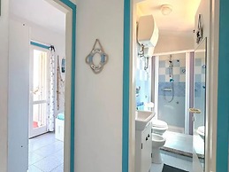 Charming Sea-view Apartment With Pool