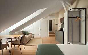 Limehome Versailles Rue du Bailliage