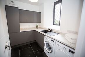 Stunning 3 Bed Converted Village Hall