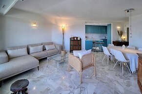 3 pi ces Terrasse vue mer et Parking A2b232