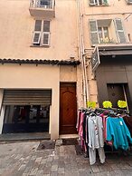 Joli Studio Belle Terrasse Centre Cannes A0b169