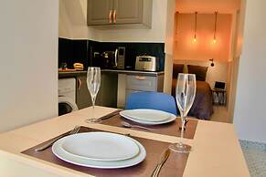 Joli Studio Belle Terrasse Centre Cannes A0b169