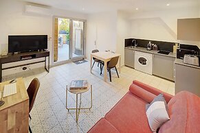 Joli Studio Belle Terrasse Centre Cannes A0b169