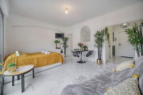 Studio Lumineux 200 m DES Plages A0b192