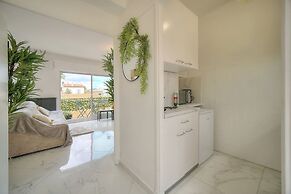 Studio Lumineux 200 m DES Plages A0b192