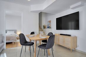 Magnifique 3 pi ces Avec Terrasse A2b238