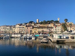 Magnifique 3 pi ces Avec Terrasse A2b238