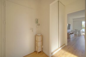 Studio Lumineux Refait 2025 A Neuf A0b206