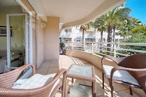 3 pi ces Terrasse et Parking A2b237