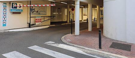 Moderne 2 pi ces c ur du Quartier Suquet A1b261