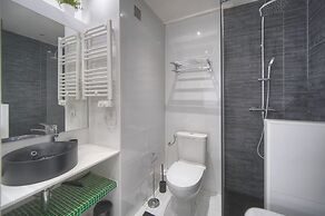 Studio Fonctionnel et Confortable A0b204