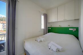 Studio Fonctionnel et Confortable A0b204