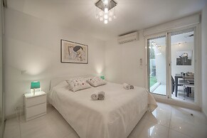 Moderne 2 Pi ces Avec Terrasse A1b263