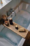 Boutique Luxury Cottage Cheshire Wedding Guests