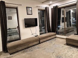 Collection O Agra Kalindi Vihar