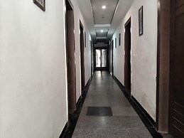 Collection O Agra Kalindi Vihar