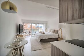 Superbe Studio Neuf ET Moderne A0b196