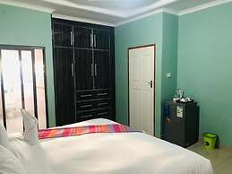 Makgadikgadi Riverview Inn
