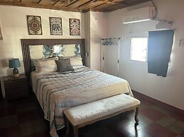 Club 27  Hostal Cafe & Spa