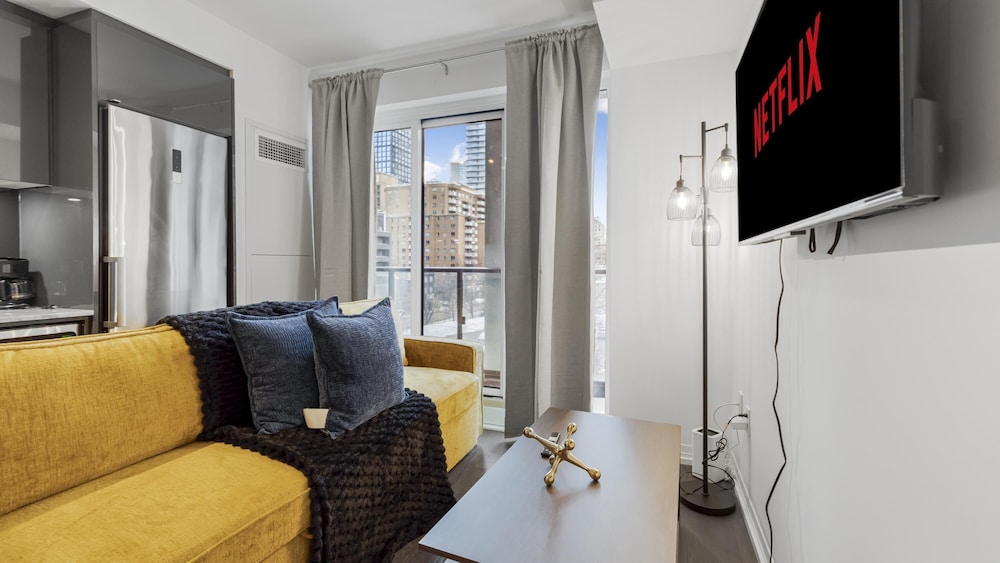 The Coreline Suites – Downtown Toronto