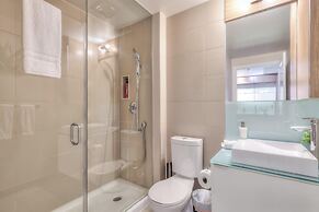 The Coreline Suites – Downtown Toronto