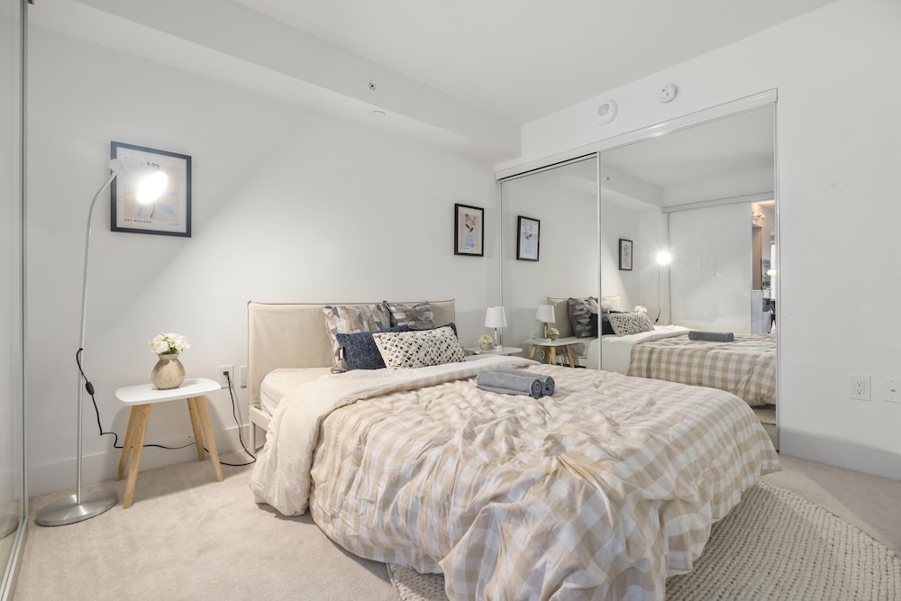 The Coreline Suites – Downtown Toronto