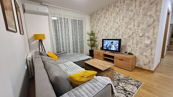 Dea Lux Family Apartment