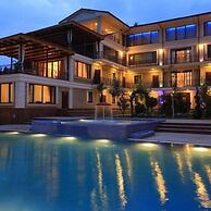 Sky Town Mountain Resort