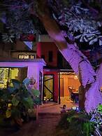 Casa del Árbol Hostel Xochimilco